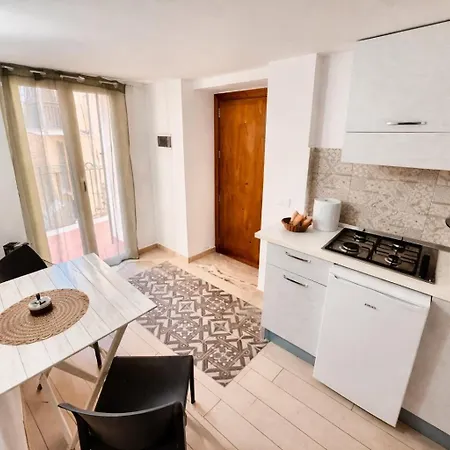 Girgenti Charming House *